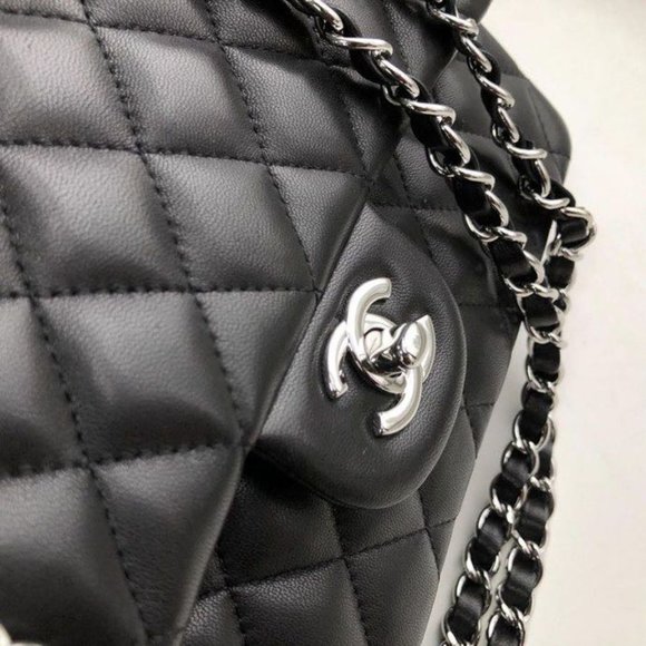 Chanel Classic Medium Double Flap Quilted Caviar Shoulder bag - Picture 7 of 9